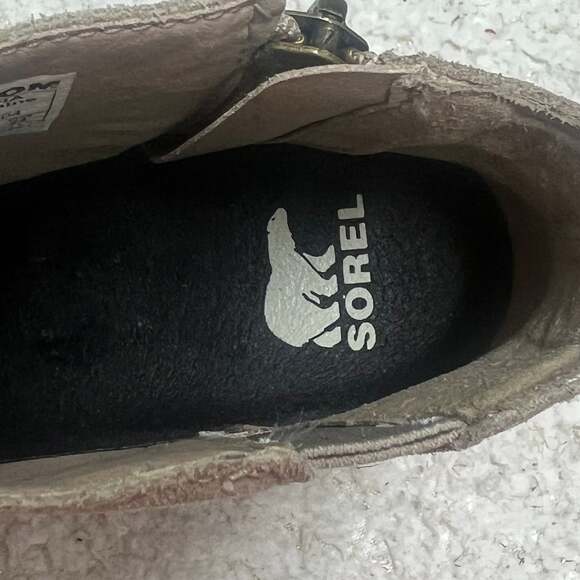 SOREL Joan of Arctic Wedge III Zip Boot in Omega Taupe Size 7 Wedge Heel Boots - Picture 4 of 9